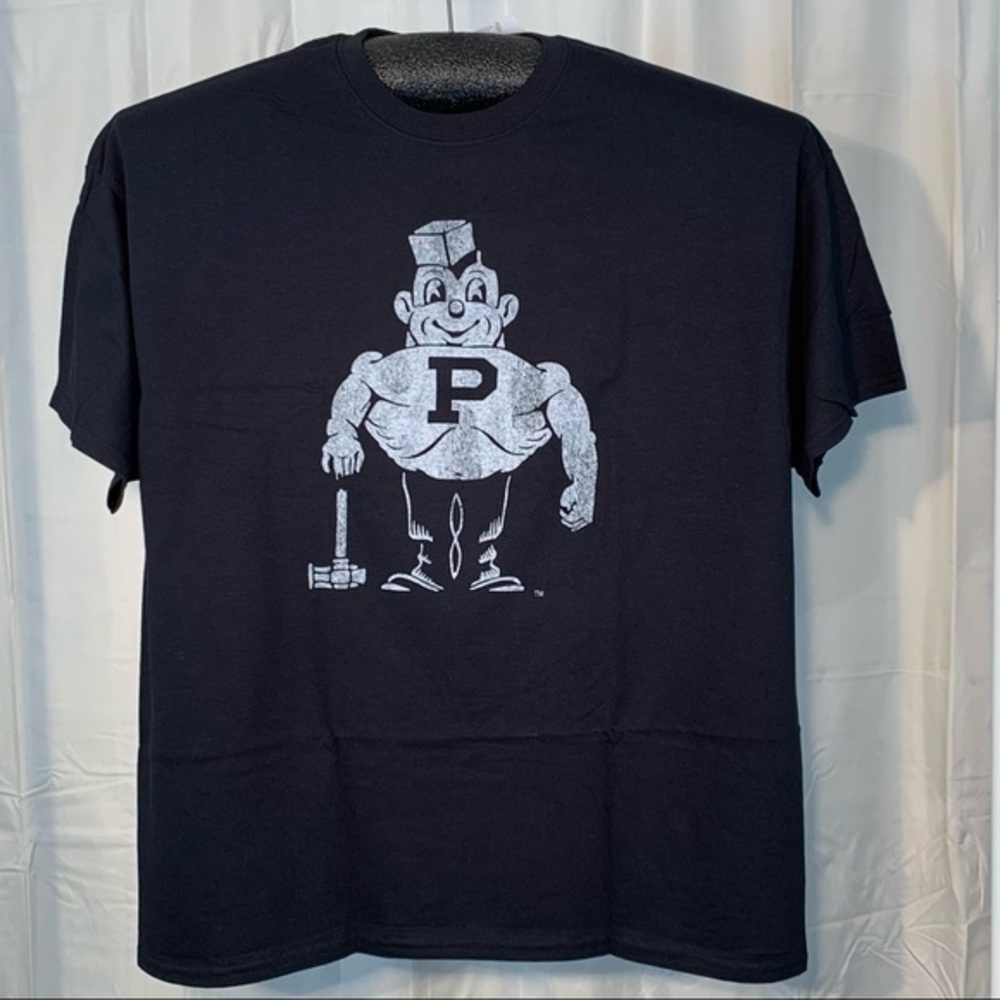 Main Gate NWT black Purdue Univ. “Boilermaker Pete” shirt sleeve tee shirt.